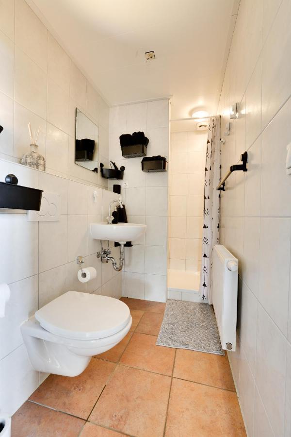B&B Wicherumloo Wekerom Extérieur photo